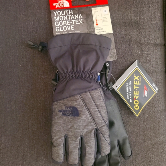 Youth Montana Goretex Glove | Poshmark